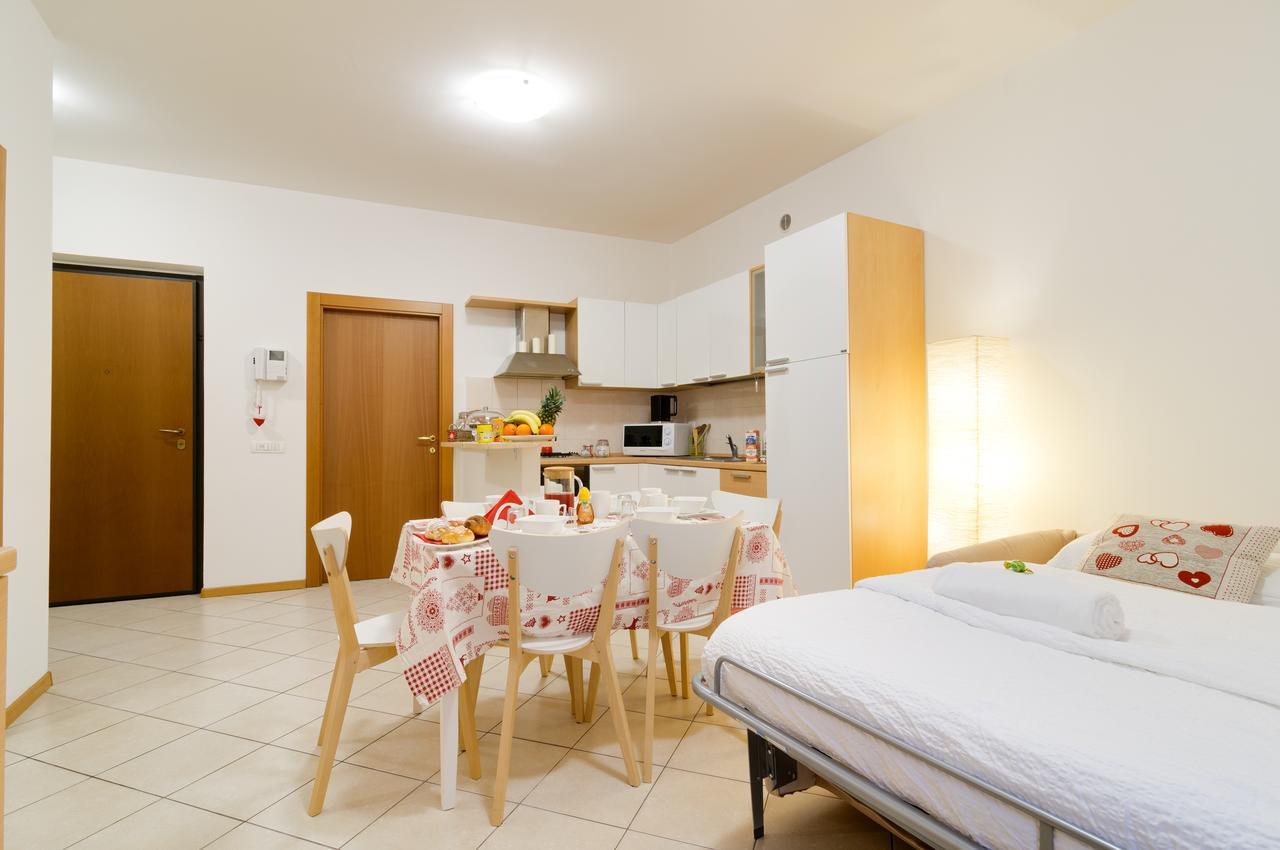 B&B And Apartments Al Duomo Trento Dış mekan fotoğraf