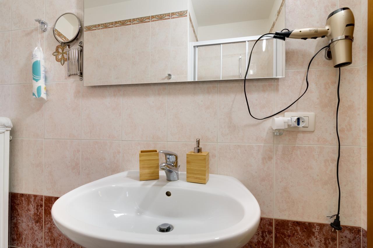 B&B And Apartments Al Duomo Trento Dış mekan fotoğraf